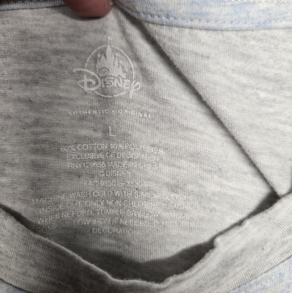 Disney Gray "More Disney, More Dogs" Grapic Tee Lady In The Tramp Large - Picture 5 of 5